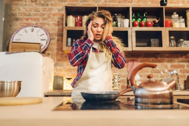 Kitchen Mistakes That Are Sabotaging Your Cooking